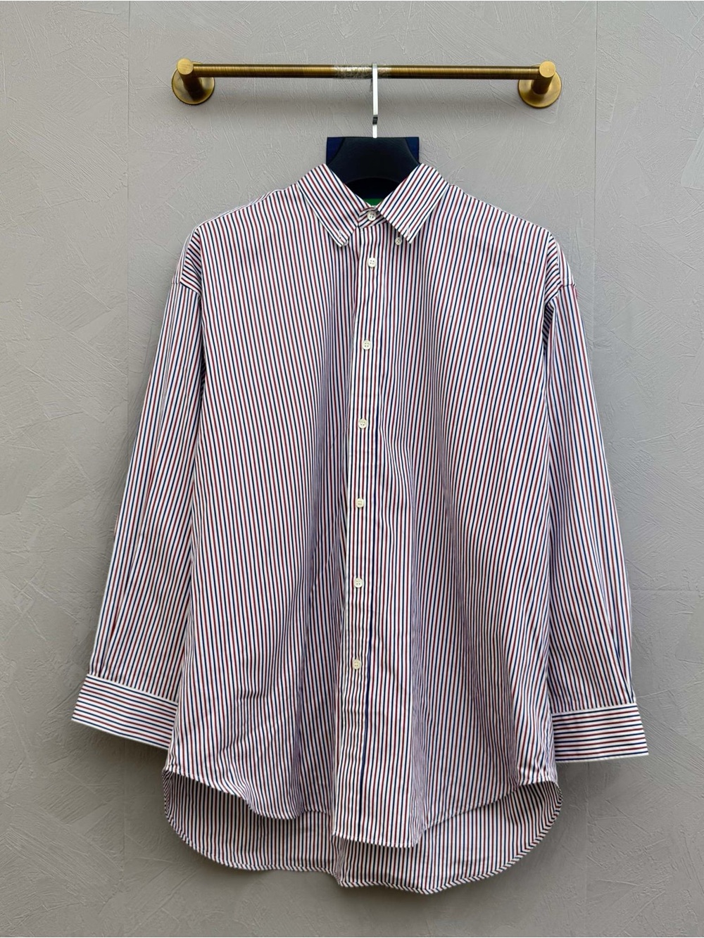 🚩steal Balenciaga Red and White Striped Button-Down Shirt